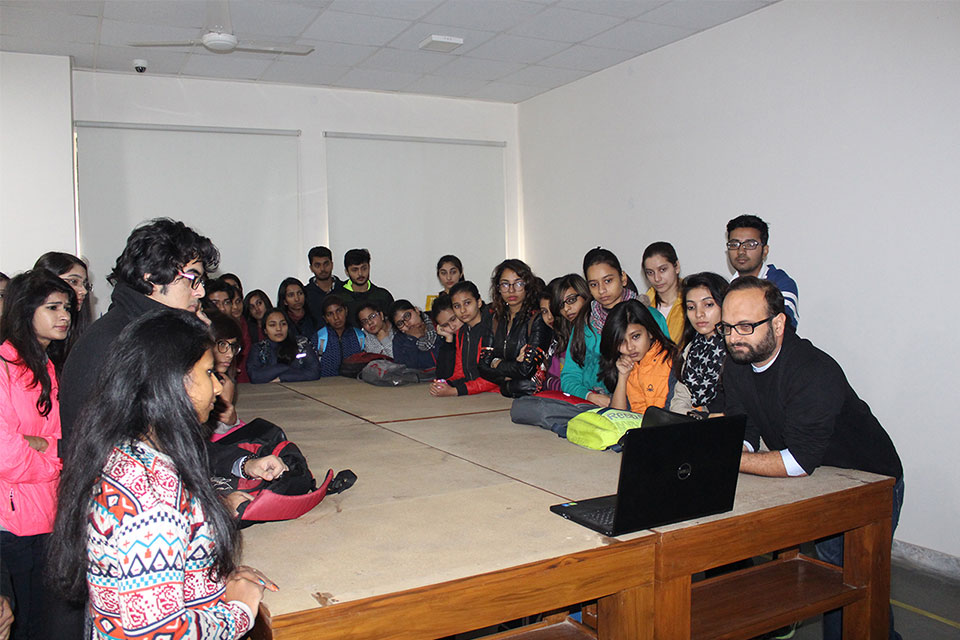 Practical Session for Students at WUD